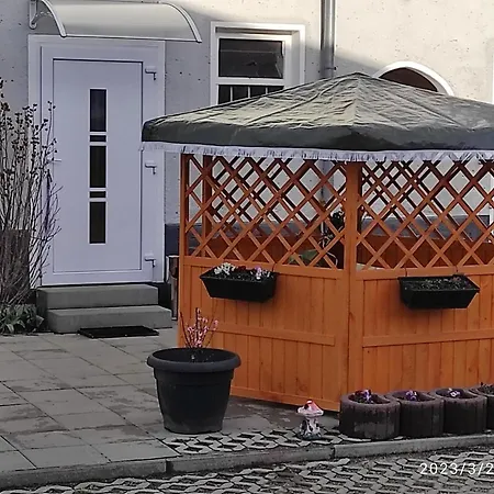 Apartment Ferien- Monteurwohnung Bis 7 Personen *