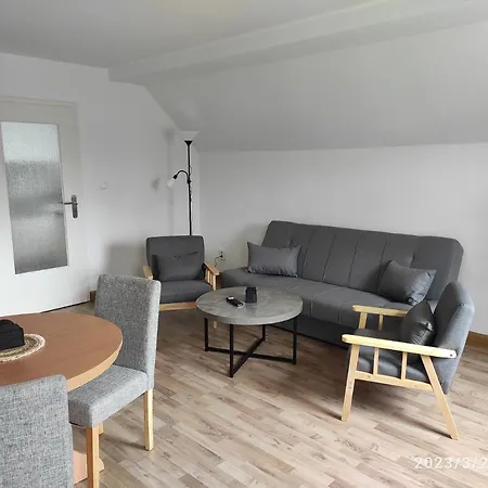 Ferien- Monteurwohnung Bis 6 Personen * Markranstädt