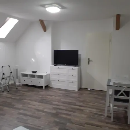 Ferien- Monteurwohnung Bis 7 Personen