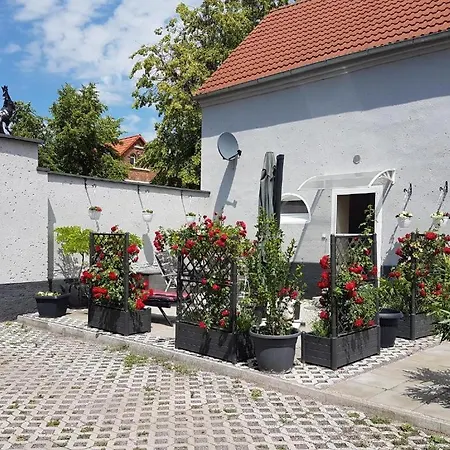 Ferien- Monteurwohnung Bis 6 Personen Appartement *