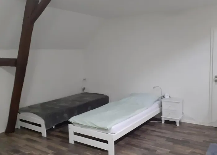 Ferien- Monteurwohnung Bis 6 Personen Apartment *