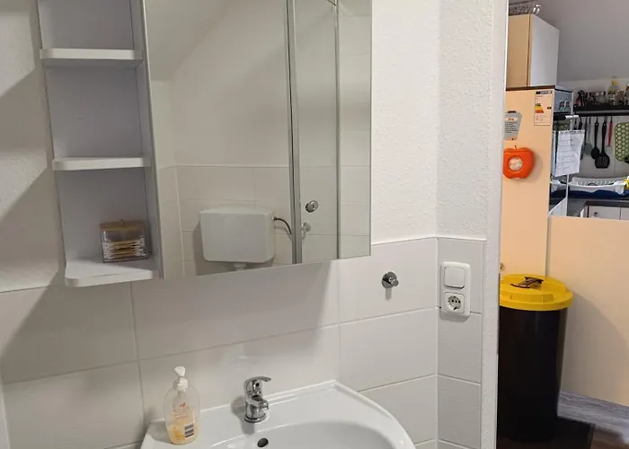 Ferien- Monteurwohnung Bis 6 Personen Apartment *