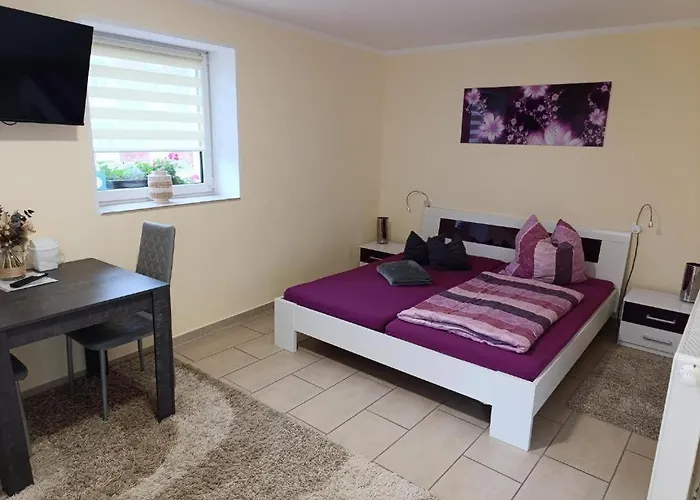 Ferien- Monteurwohnung Bis 6 Personen * Markranstaedt